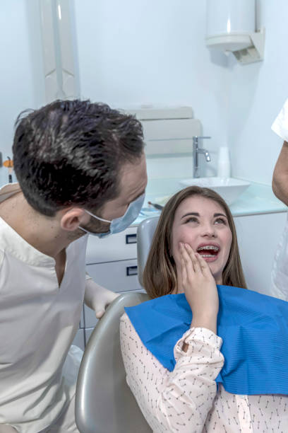 Best Knocked-Out Tooth (Avulsed Tooth) Treatment in Country Knolls, NY